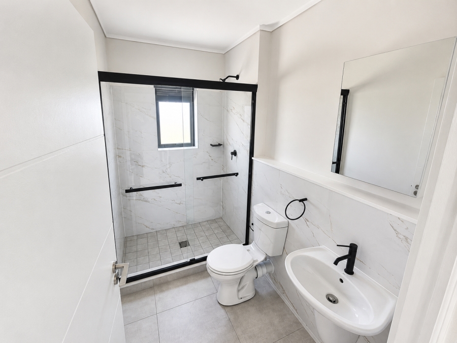 To Let 1 Bedroom Property for Rent in Sandown Western Cape